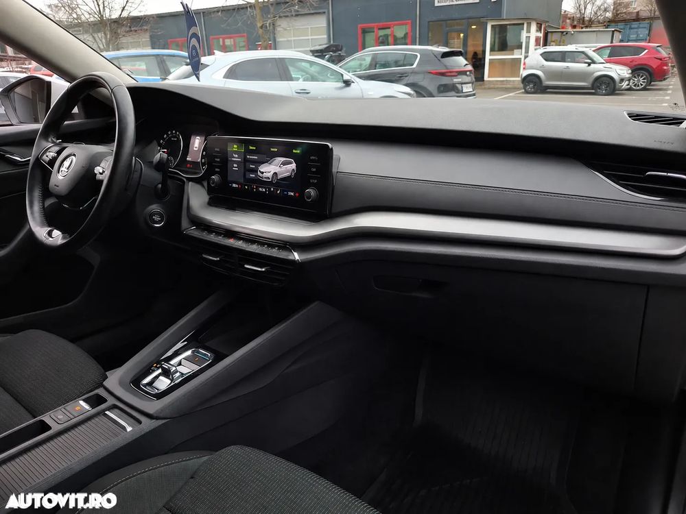 Skoda Octavia 2.0 TDI DSG Style - 8