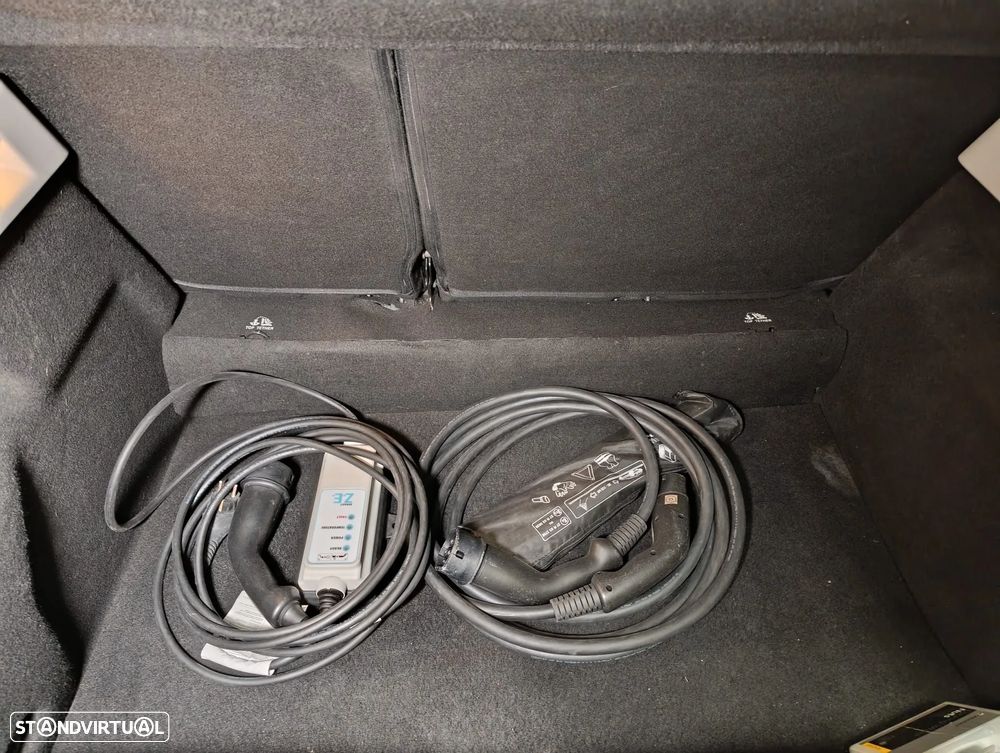 Renault Zoe (c/ Bateria) Limited 50 - 26