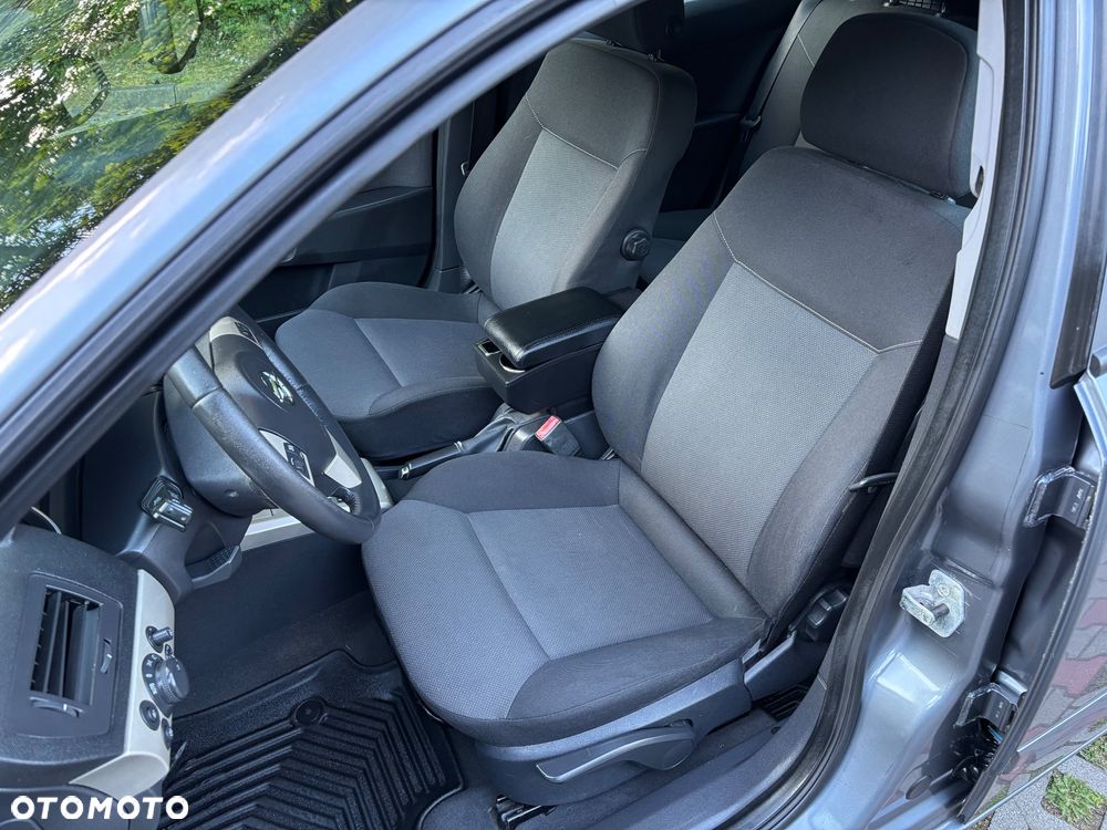 Opel Astra - 10