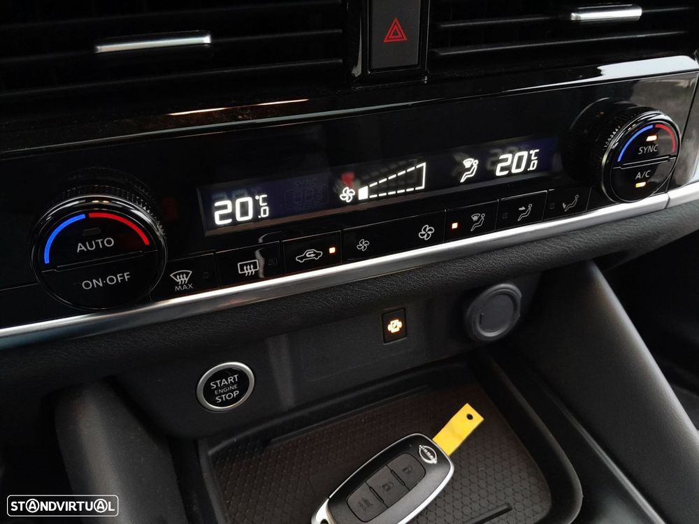 Nissan Qashqai 1.3 DIG-T N-Connecta LED+TT+SKY - 13