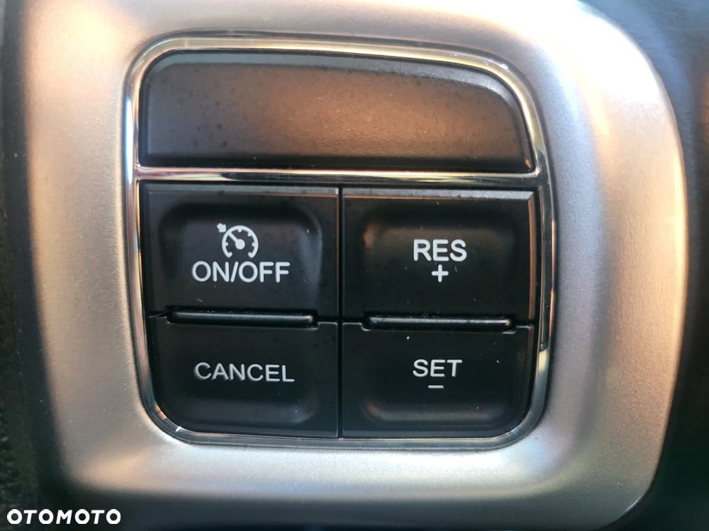 Fiat Freemont 2.0 Multijet Black Code AWD - 31