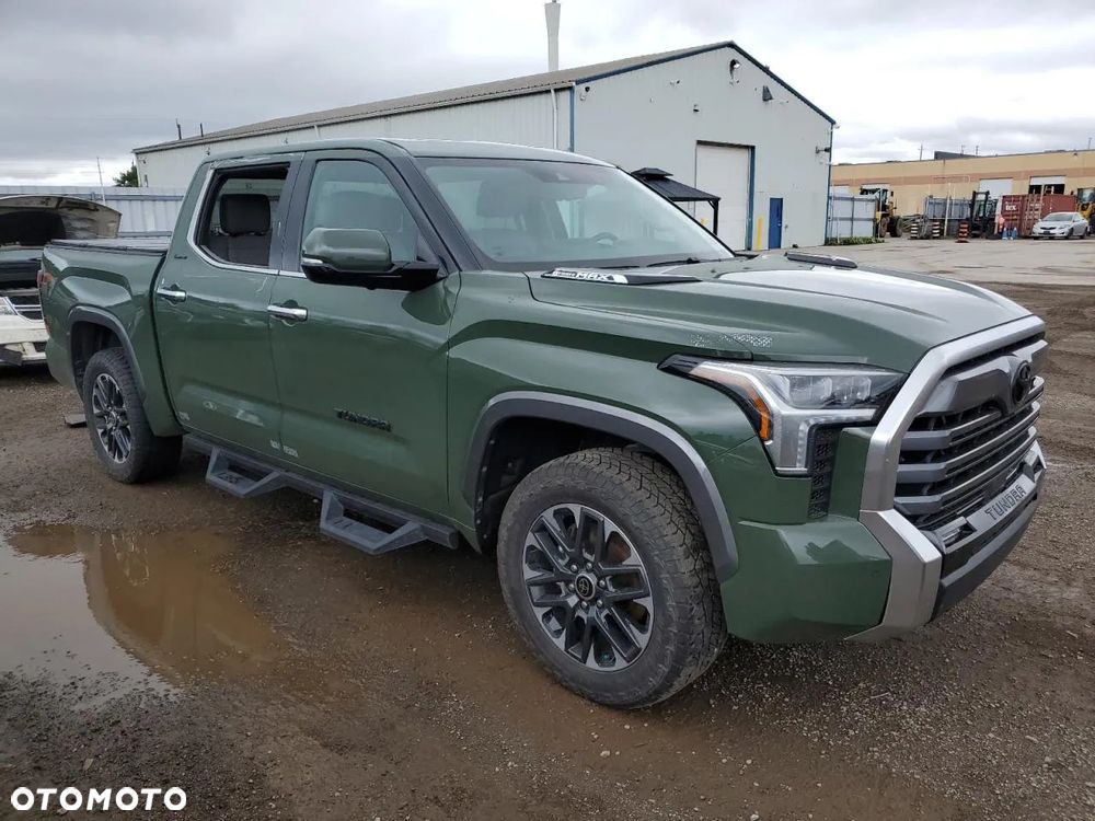 Toyota Tundra - 2