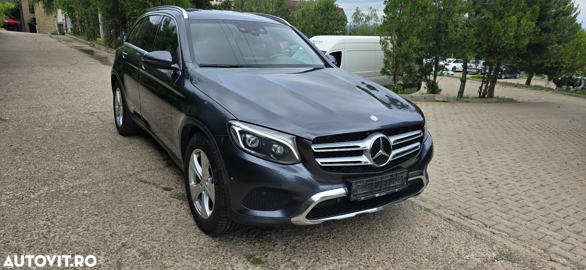 Mercedes-Benz GLC 220 d 4Matic 9G-TRONIC - 1