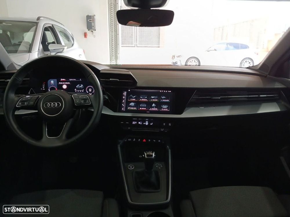 Audi A3 Sportback 30 TDI S line - 33