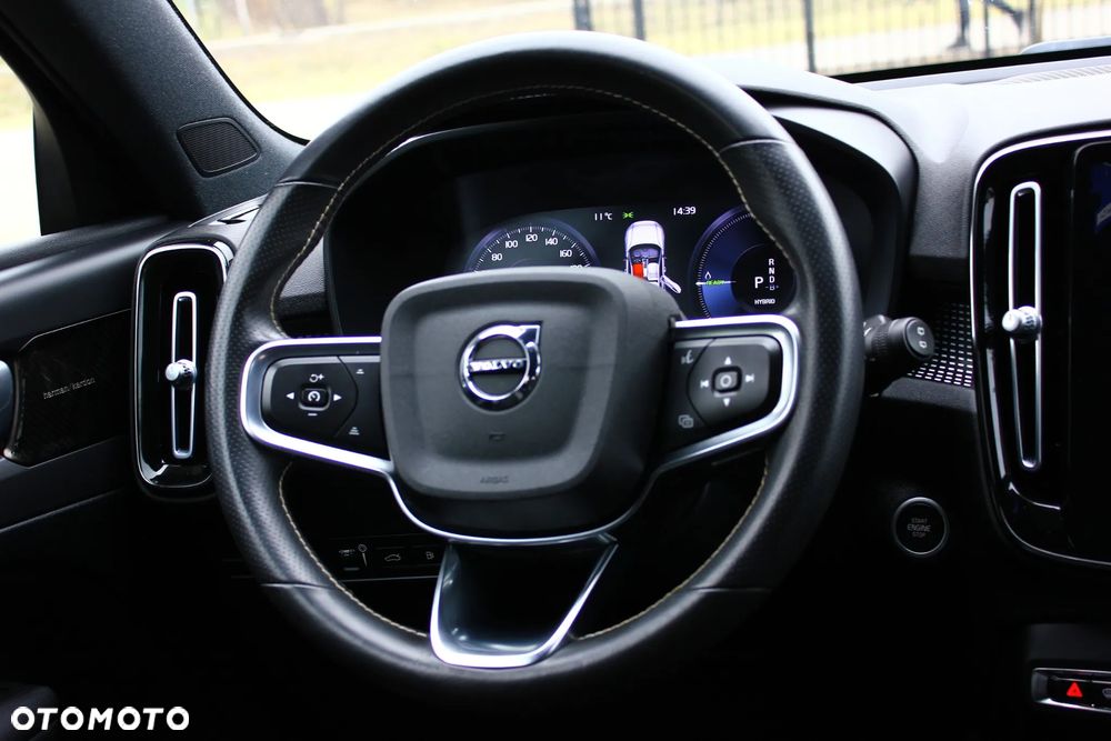 Volvo XC 40 ver-t5-plug--in-hybrid-r--design - 38