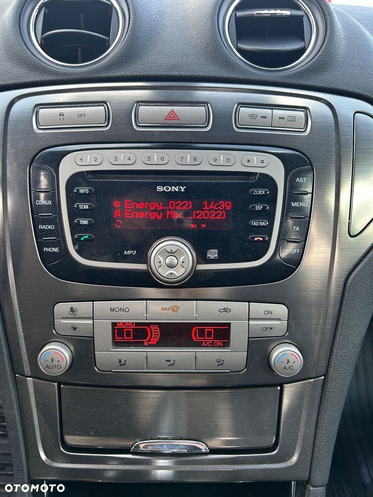 Ford Mondeo - 11
