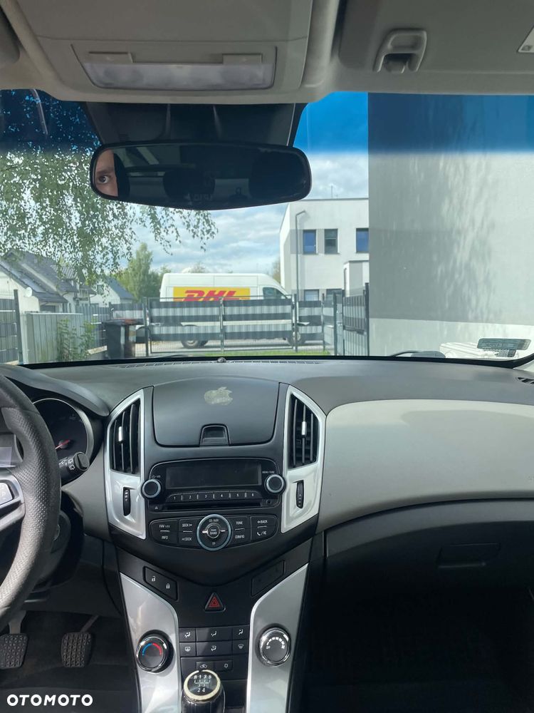 Chevrolet Cruze 1.8 LT - 5