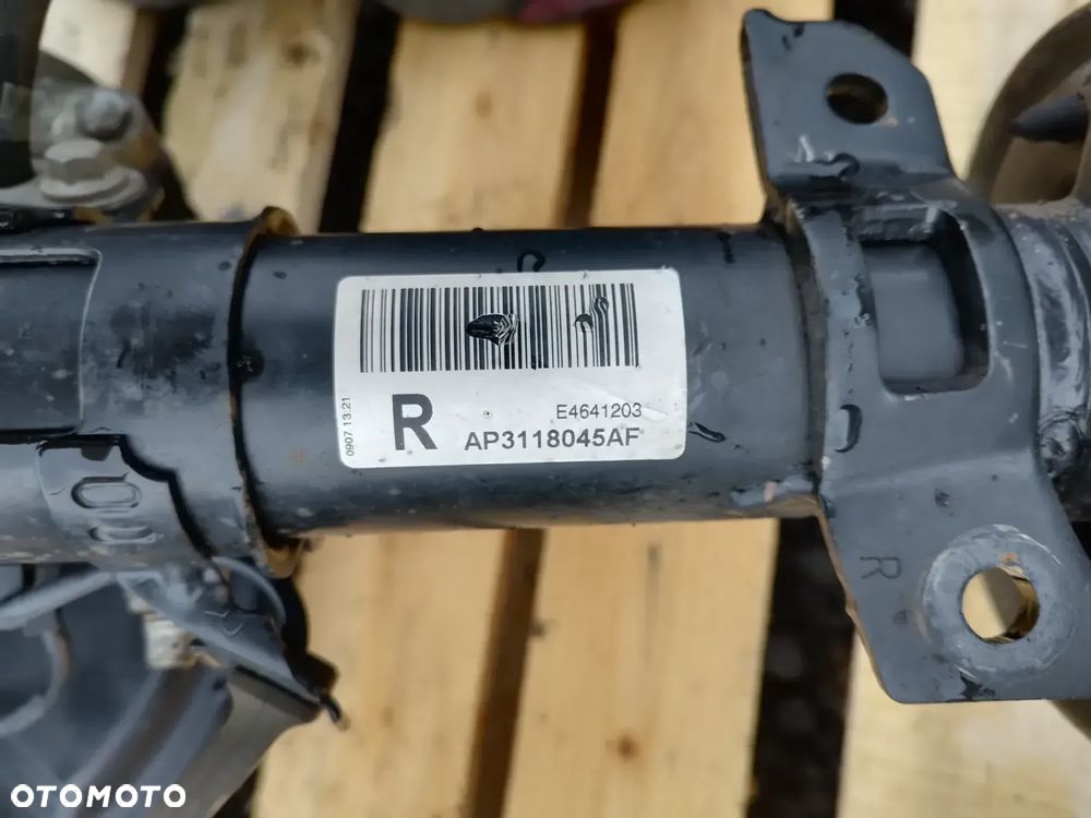 FORD B-MAX 1.0 ECOBOOST MCPHERSON ZWROTNICA PRAWY PRZÓD AP3118045AE - 3