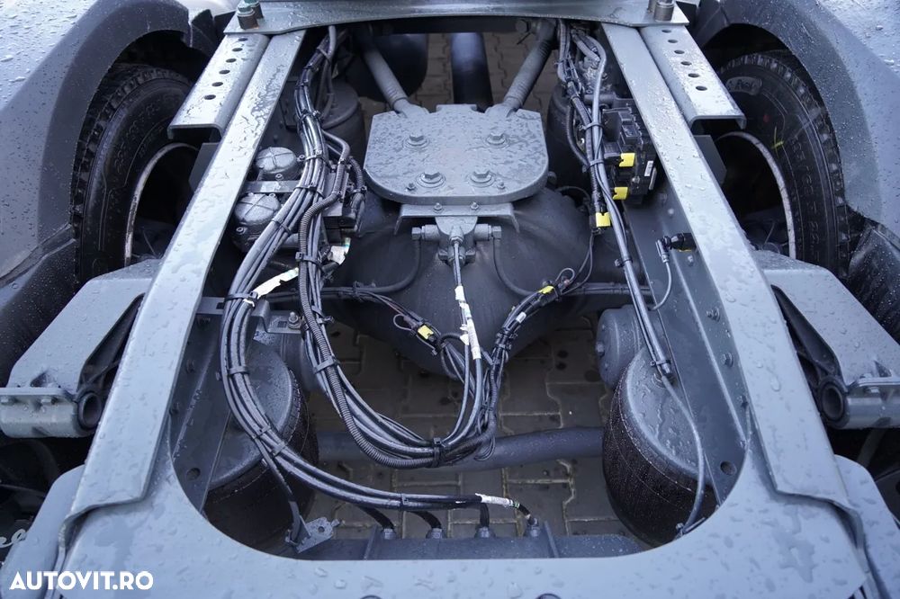 DAF XF 480 / MEGA / CABINĂ SUPER SPACE / PLATĂ JOSĂ / 2022 - 15