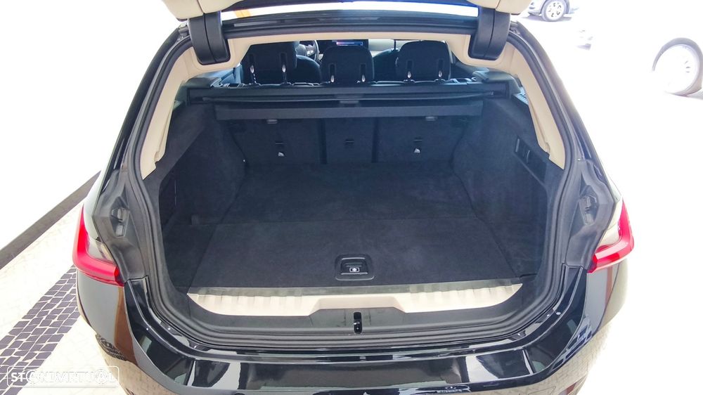 BMW 320 e Touring Corporate Edition Auto - 27