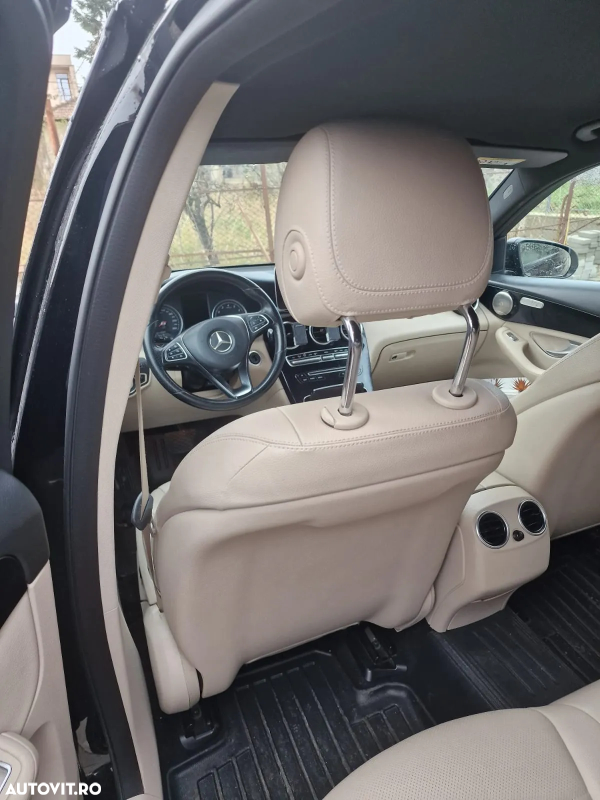 Mercedes-Benz GLC - 6