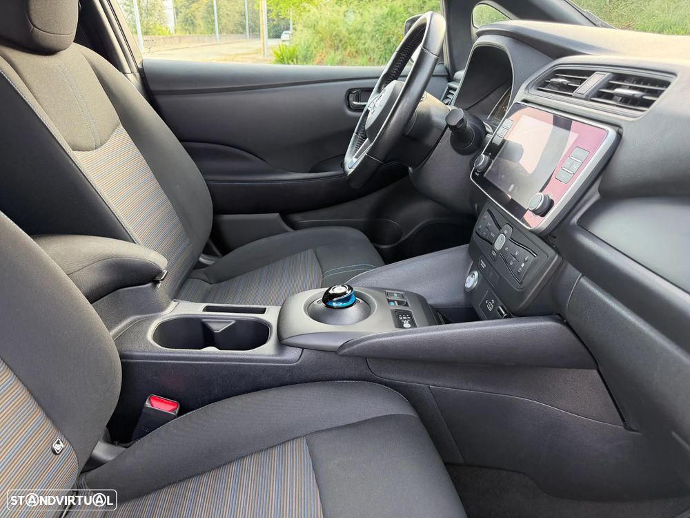 Nissan Leaf 40 kWh N-Connecta - 13