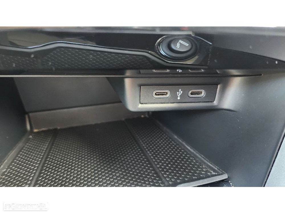 VW T-Roc 1.0 TSI Life - 13