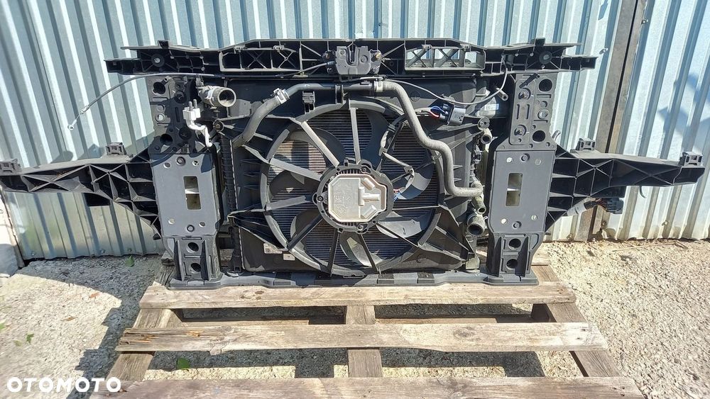 PAS WZMOCNIENIE CHŁODNICE GENESIS GV70 2,0 TGDI - 5