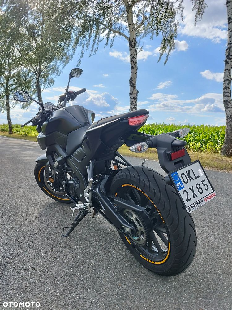 Yamaha MT - 5