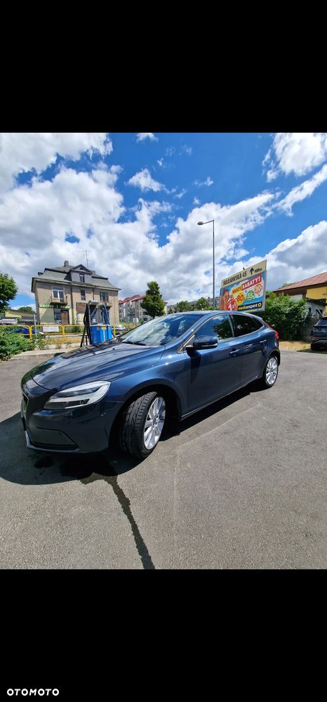 Volvo V40 - 1