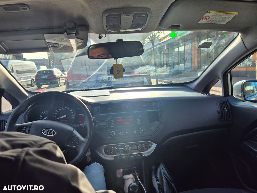Kia Rio 1.4 Dream-Team Edition - 11
