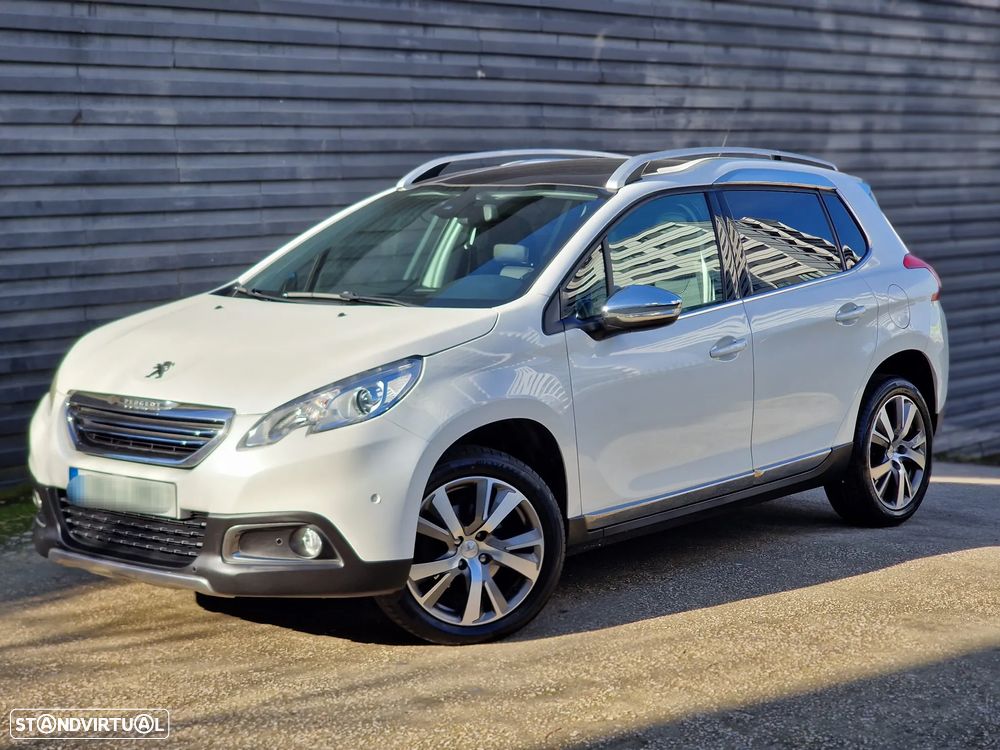 Peugeot 2008 1.2 PureTech Allure - 1