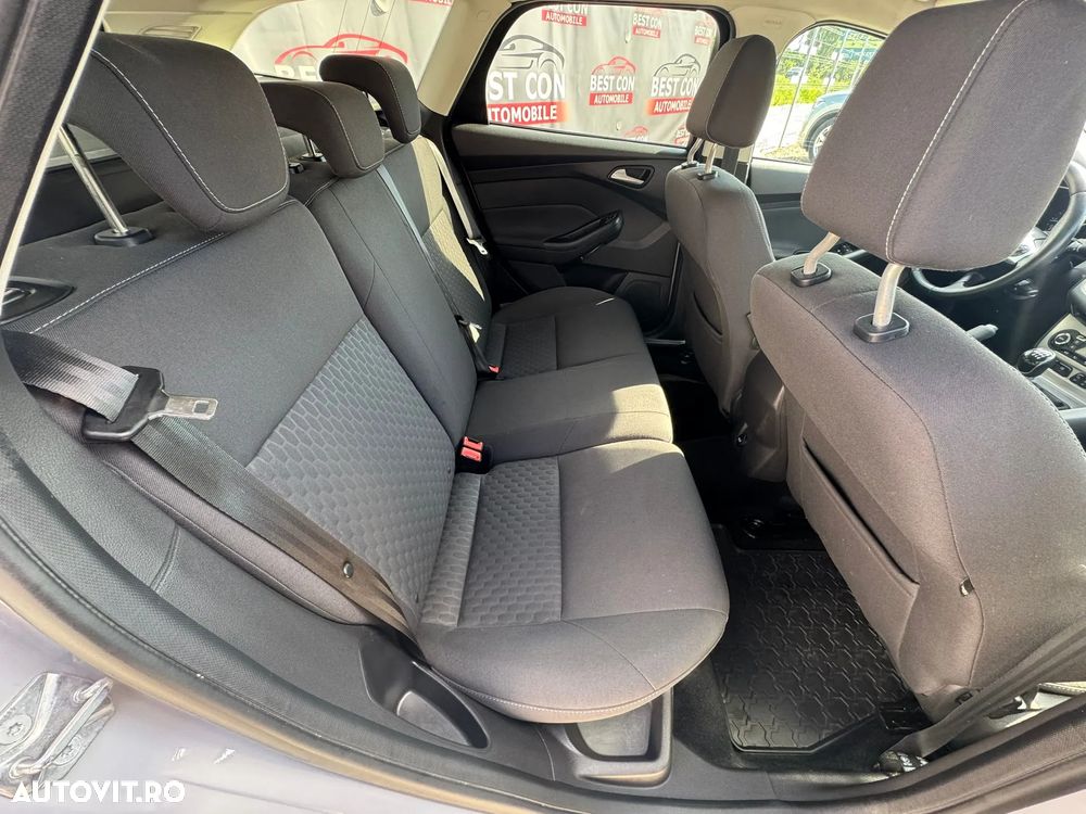 Ford Focus 1.6 TDCI DPF Start-Stopp-System Titanium - 16