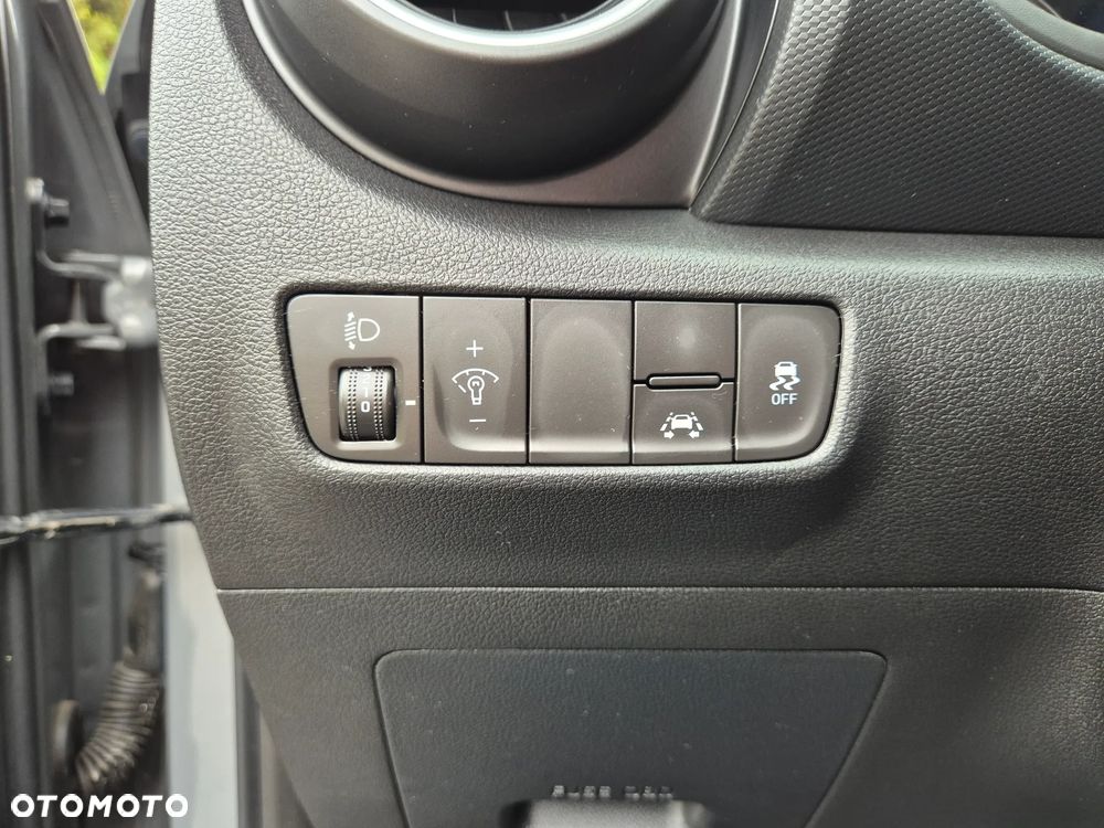 Hyundai Kona 1.6 CRDi Comfort - 33