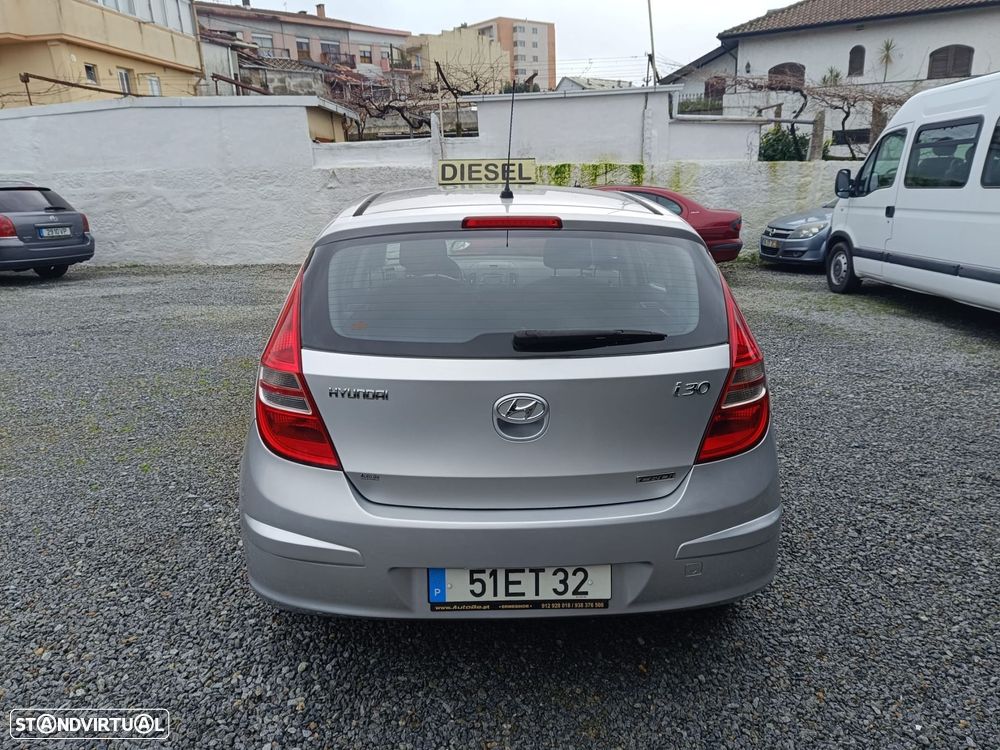 Hyundai i30 1.6 CRDI Classic - 14