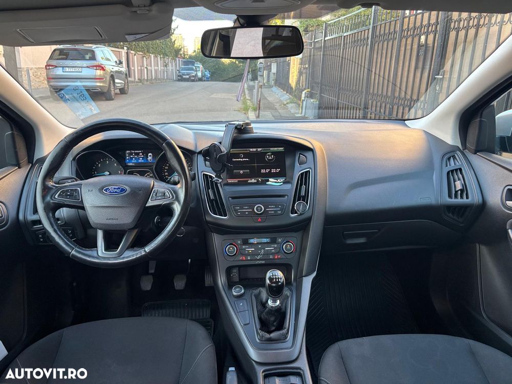 Ford Focus - 2