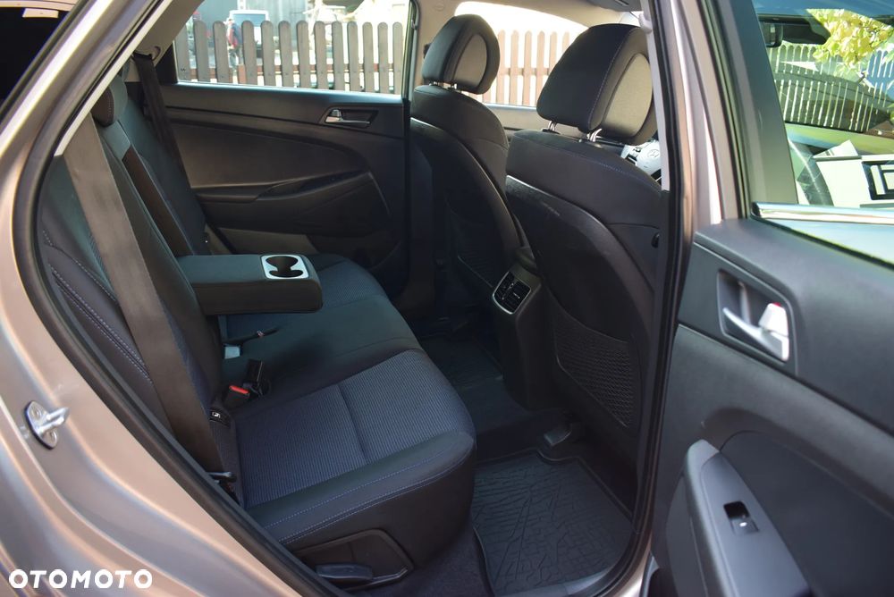 Hyundai Tucson 1.7 CRDI BlueDrive Classic 2WD - 14