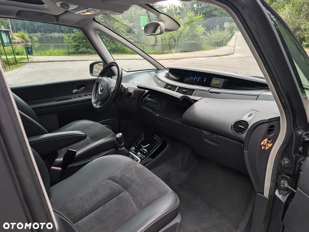 Renault Grand Espace 2.0 dCi FAP Celsium - 36