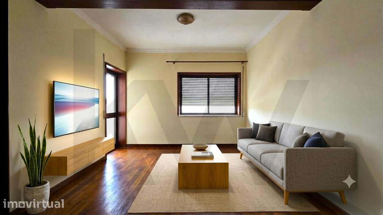 T2 Oportunidade de Investimento ou Primeira Habitação no Centro de Ama - Grande imagem: 2/14