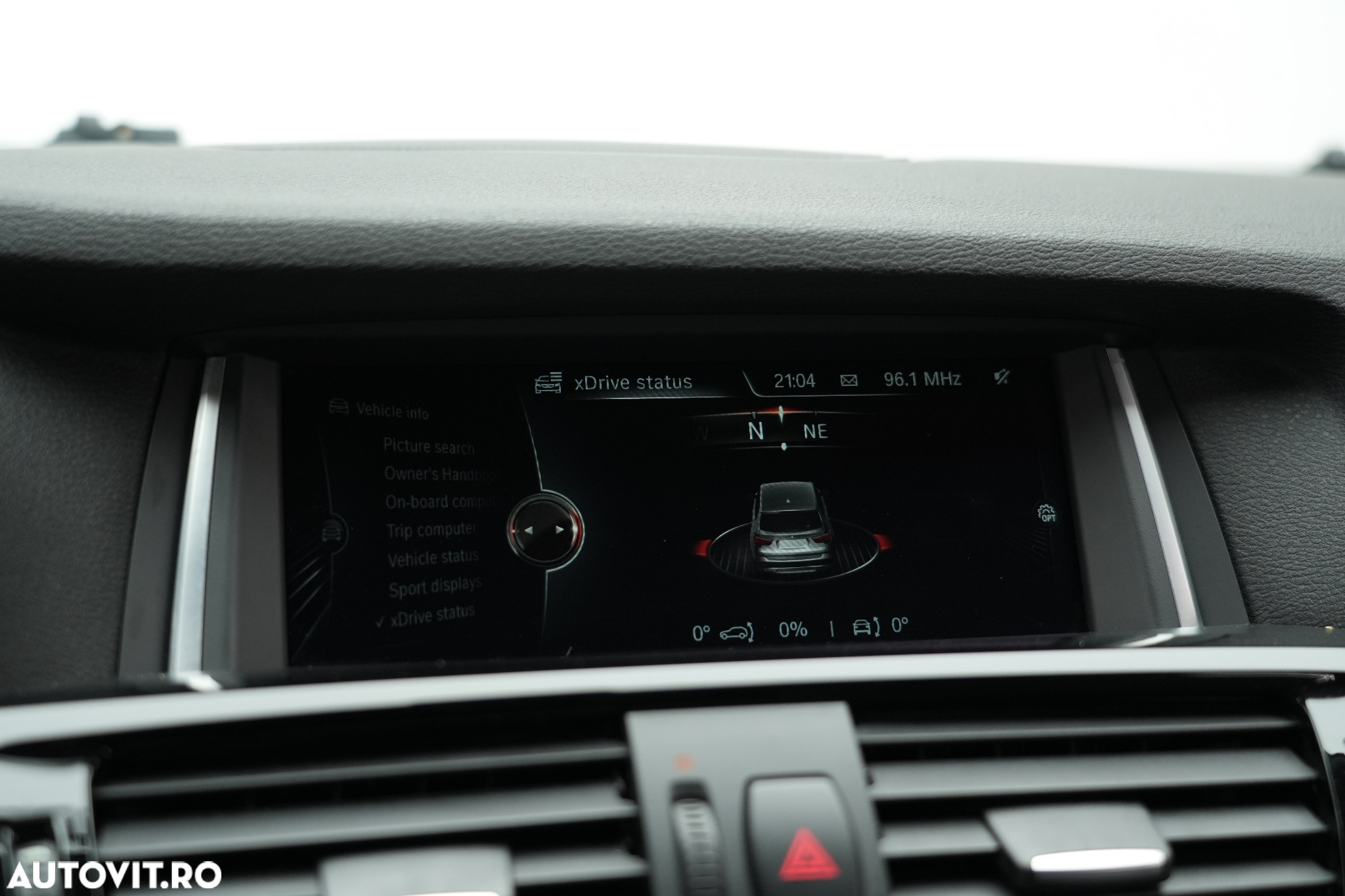 BMW X3 xDrive20d AT xLine - 37