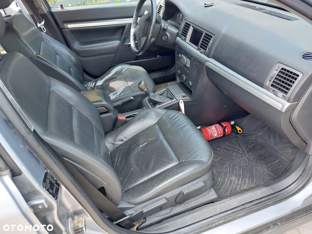 Opel Vectra 1.9 CDTI - 16