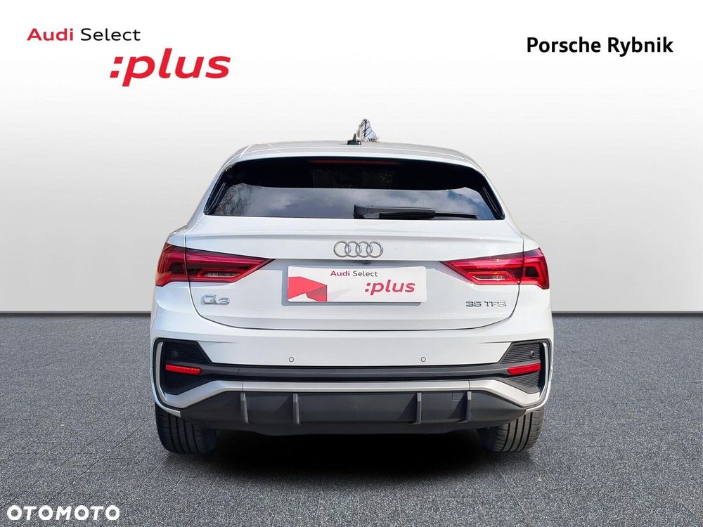 Audi Q3 Sportback - 5