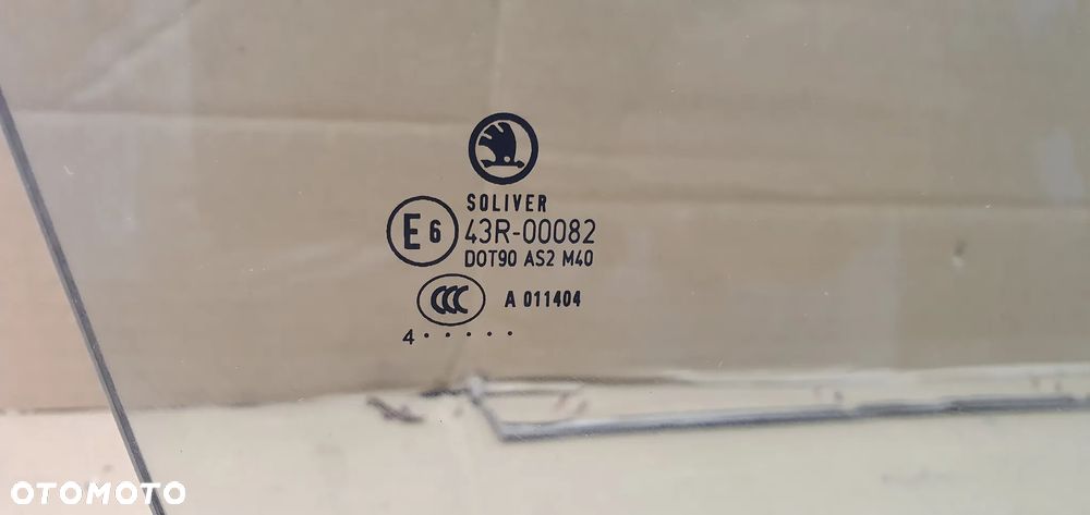 Szyba prawy przód przednia prawa Skoda Superb AS2 04r - 4