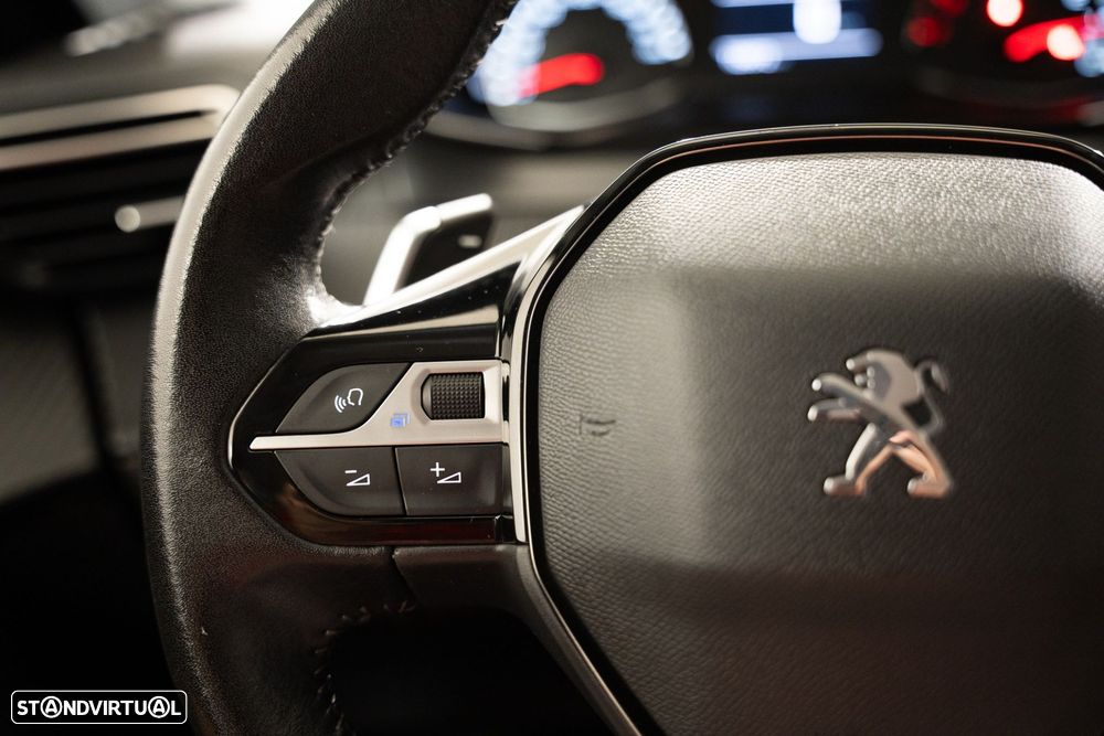 Peugeot 2008 1.2 PureTech Active EAT8 - 20