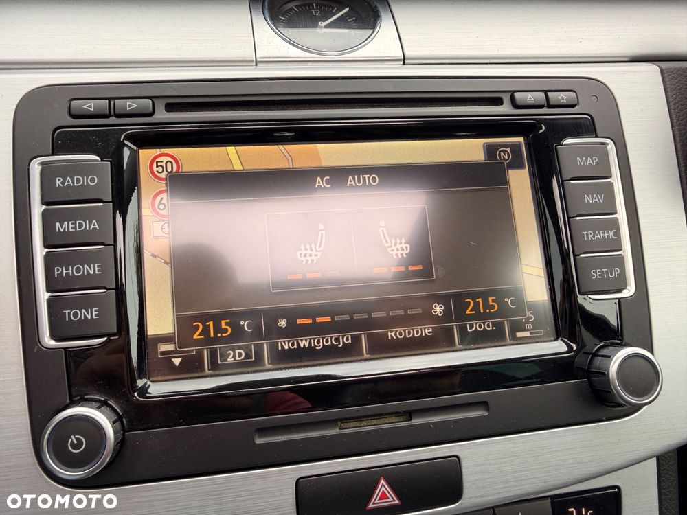 Volkswagen Passat Alltrack 2.0 TDI 4Mot DSG - 25