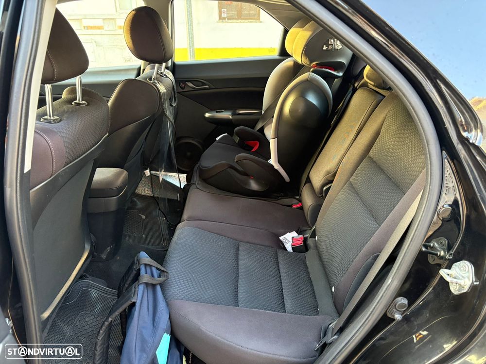 Honda Civic 1.4 i-VTEC Elegance - 5