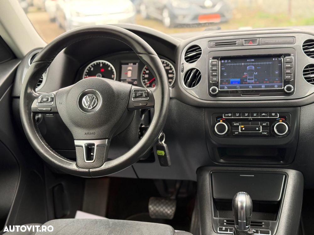 Volkswagen Tiguan 2.0 TDI DPF 4Motion BlueMotion Technology DSG Trend & Fun - 10