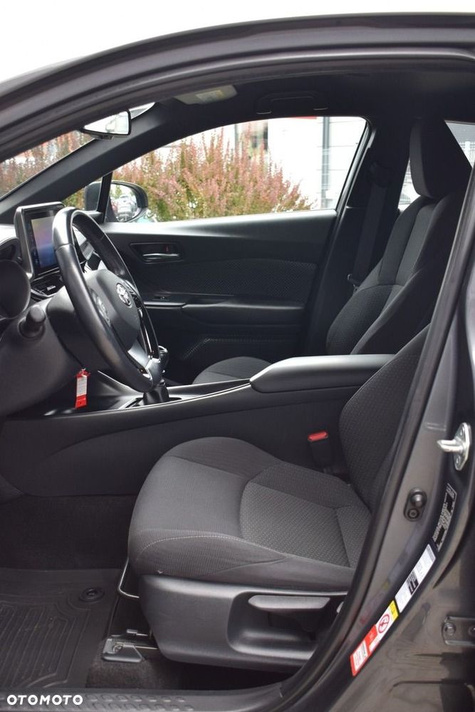Toyota C-HR 1.2 T GPF Premium - 11
