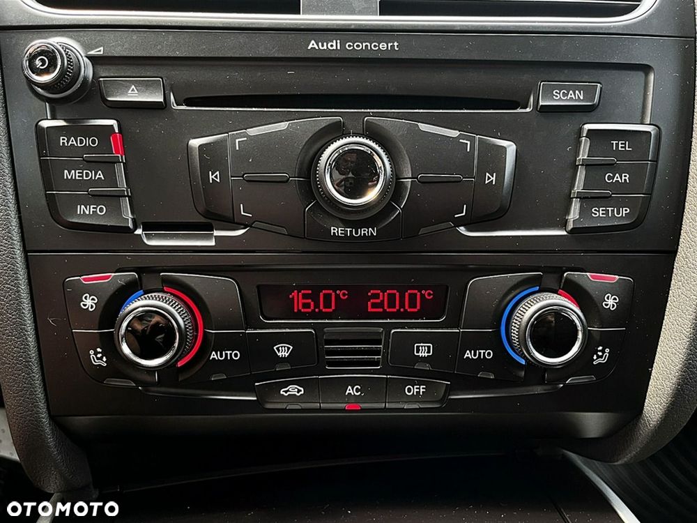 Audi A4 Limousine - 28