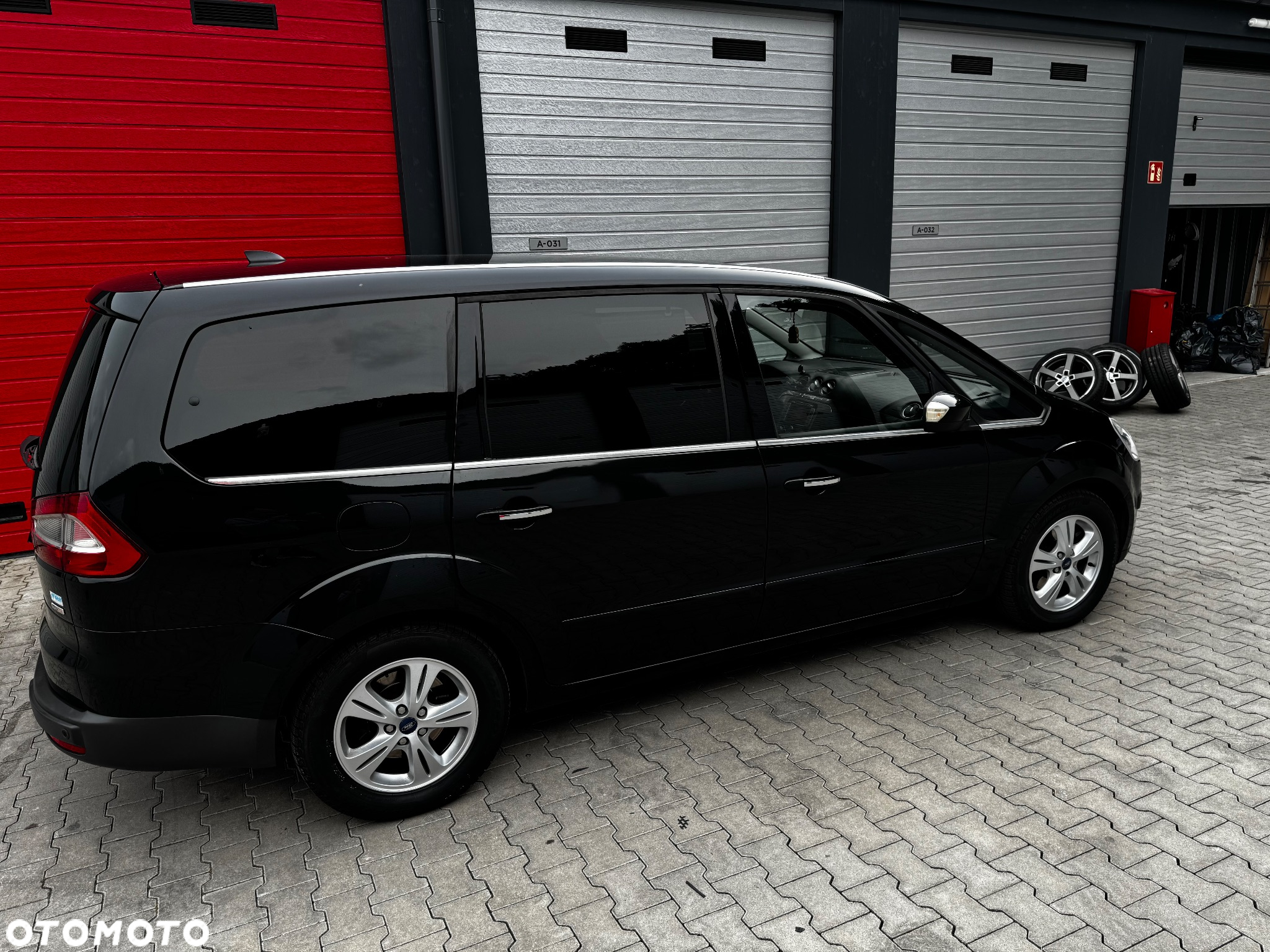 Ford Galaxy - 18