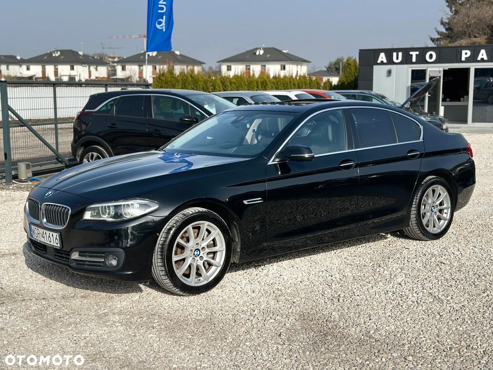 BMW Seria 5 530d xDrive Luxury Line - 2
