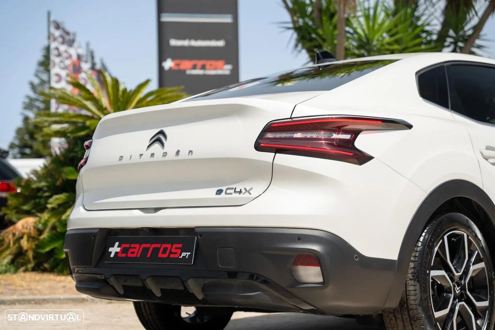 Citroën e-C4 X 50 kWh Shine - 8