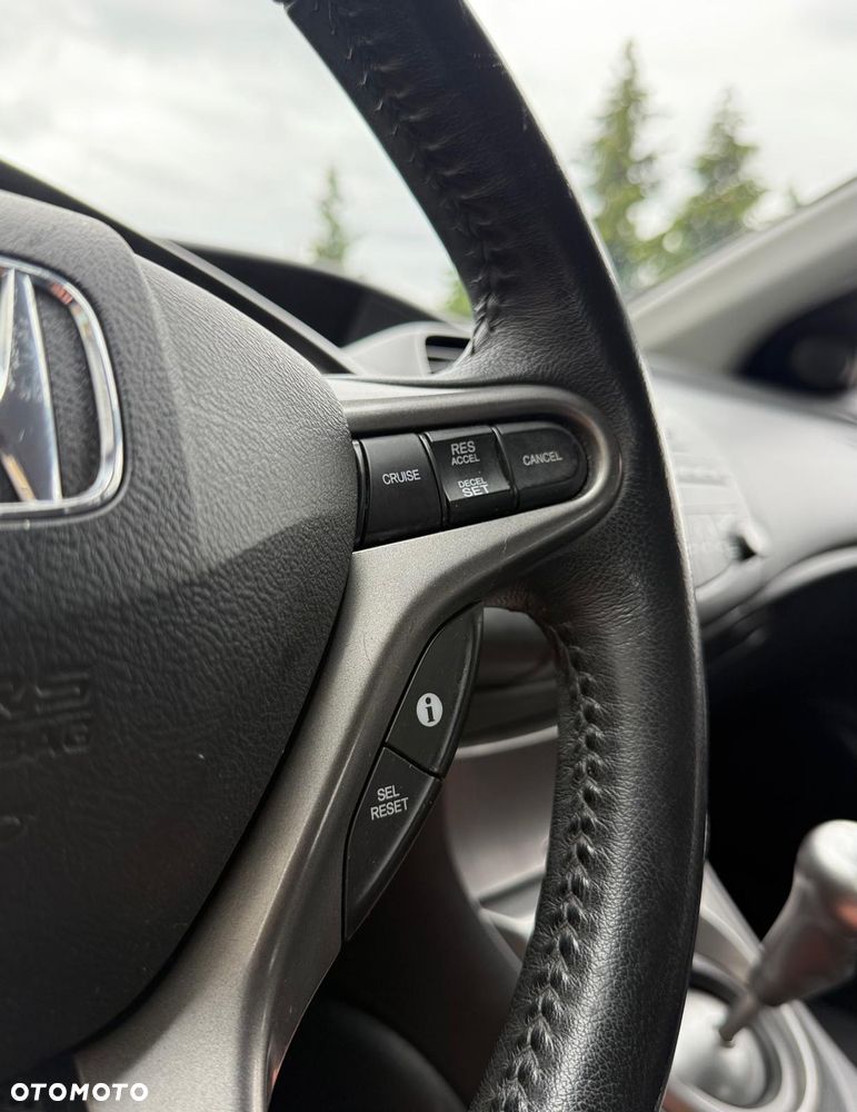 Honda Civic 1.8 i-VTEC Sport - 16