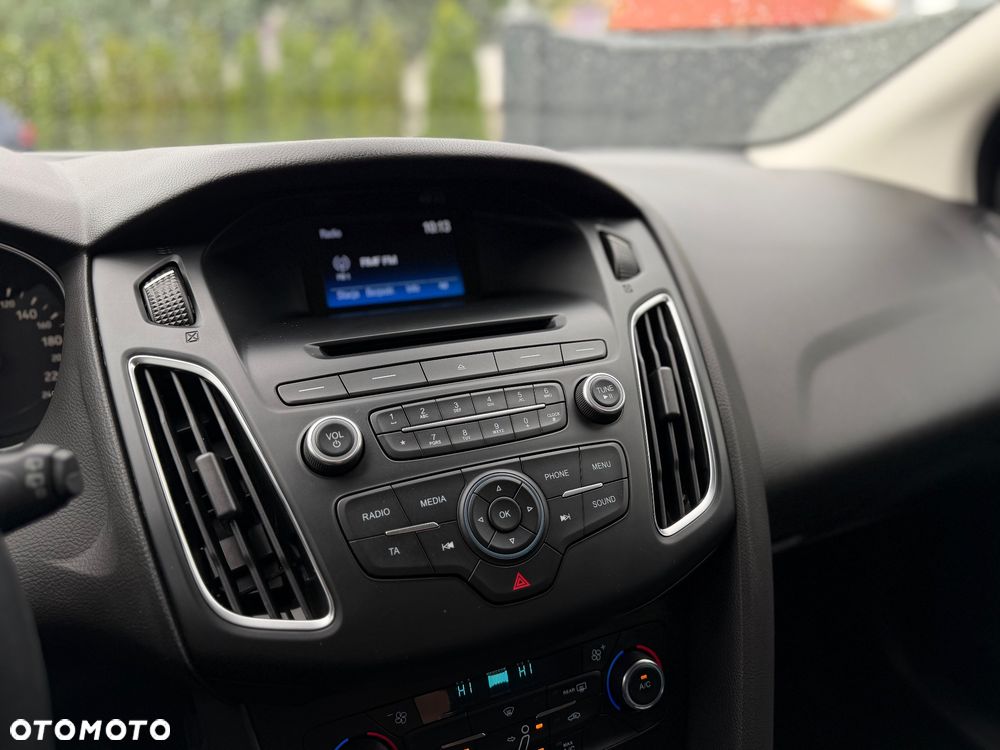 Ford Focus 1.6 Gold X (Trend) - 18