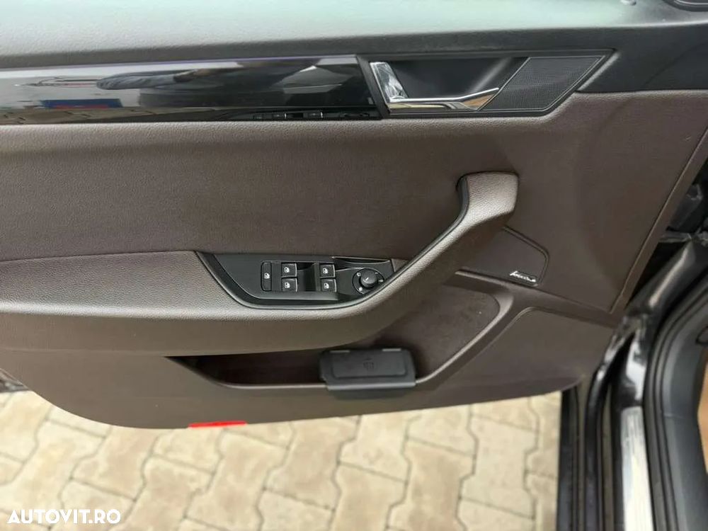 Skoda Superb Combi 2.0 TDI DSG Laurin & Klement - 15