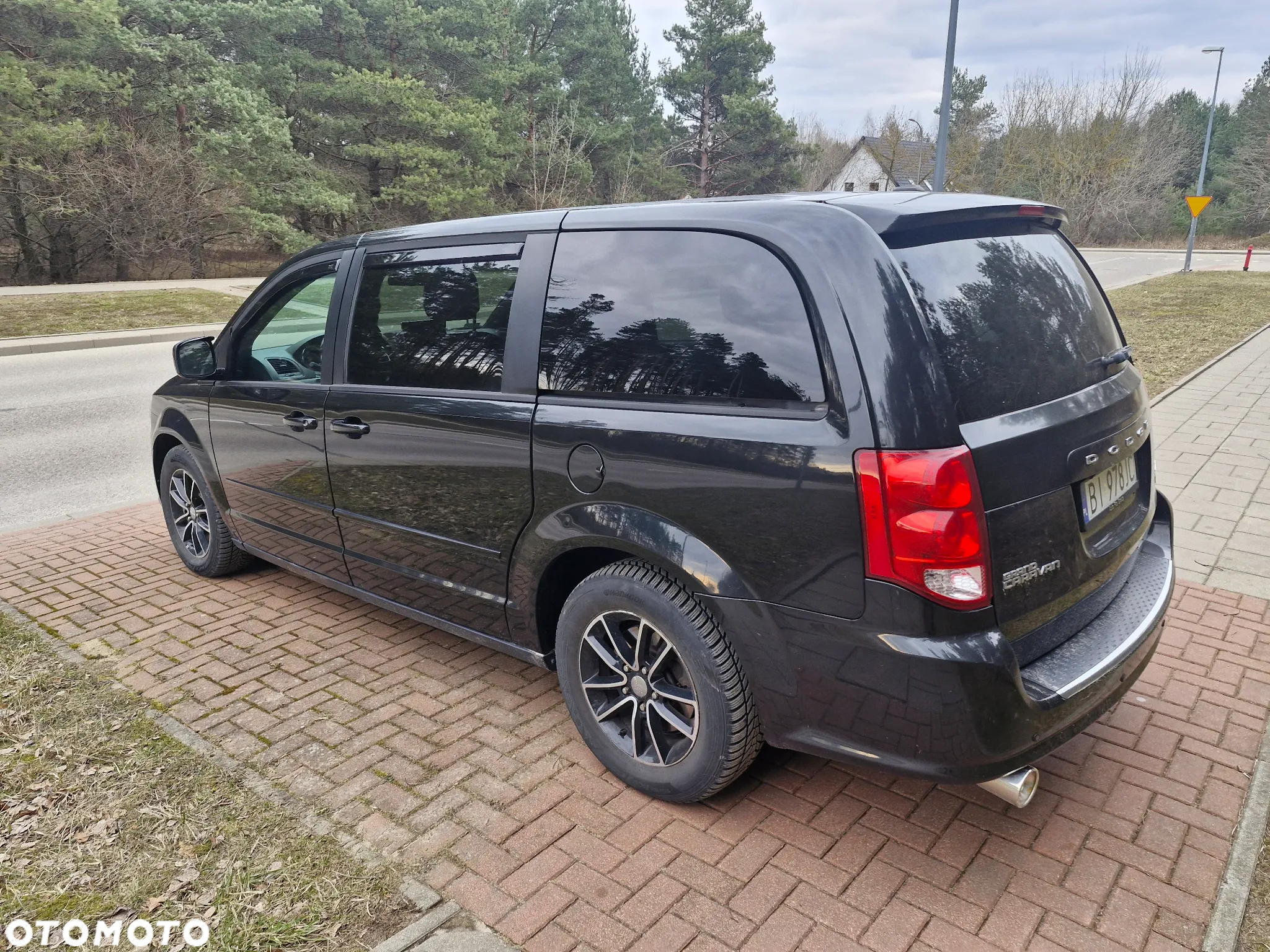 Dodge Grand Caravan 3.6 R/T - 10