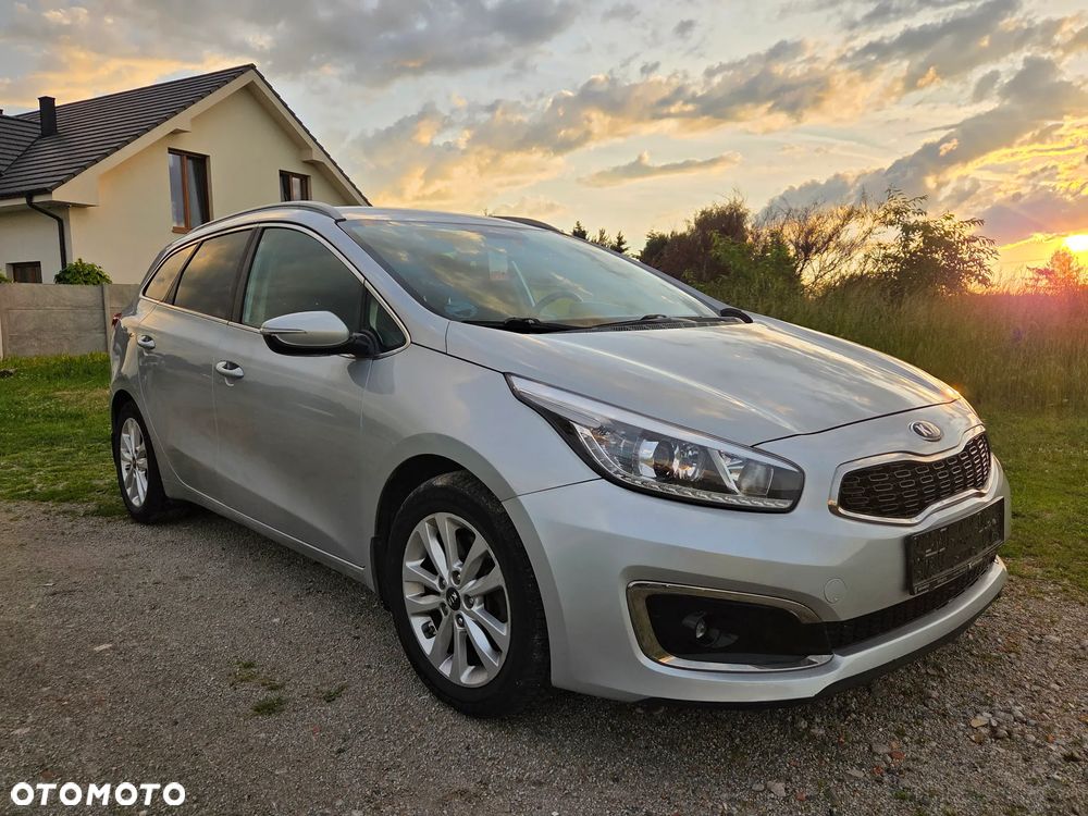 Kia Ceed 1.6 CRDi L Business Line DCT - 7