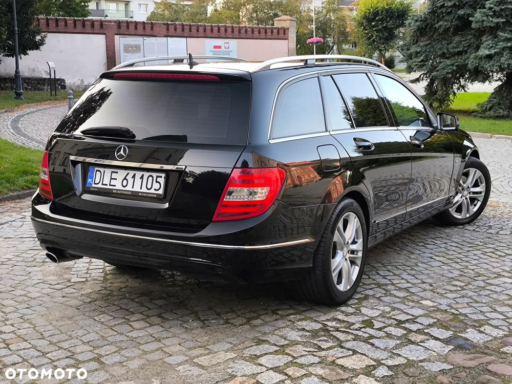 Mercedes-Benz Klasa C 220 T CDI DPF (BlueEFFICIENCY) 7G-TRONIC Avantgarde - 15