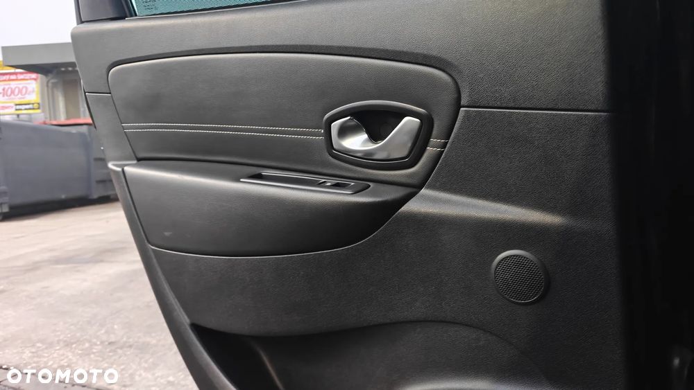 Renault Scenic Energy dCi 110 S&S Xmod Paris - 27