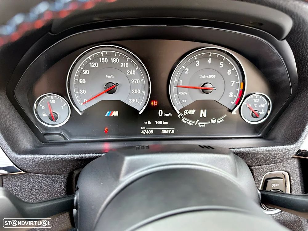 BMW M4 Auto - 14